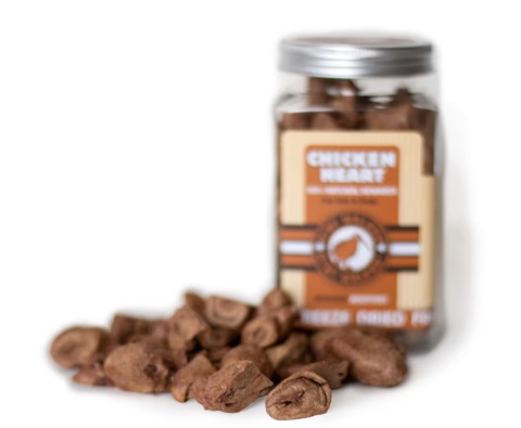Kiwi Walker Snacks Chicken Heart 60g - 100% kurze serca, liofilizowane, naturalne przysmaki dla psa i kota